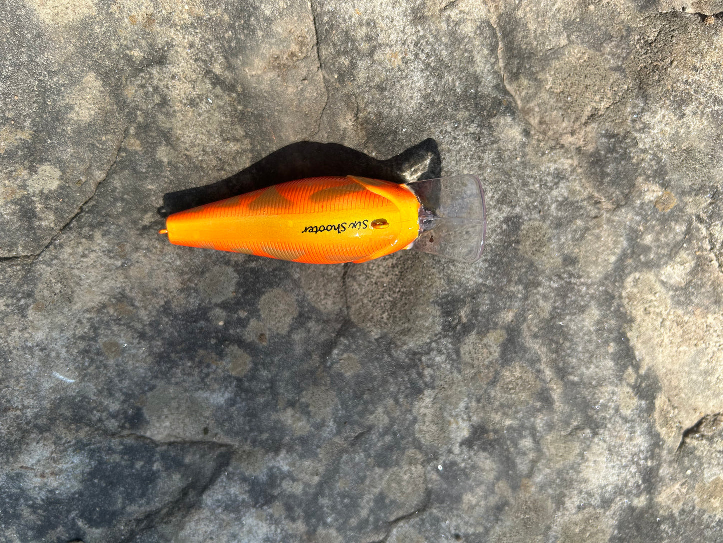 Red craw 2.5 square bill